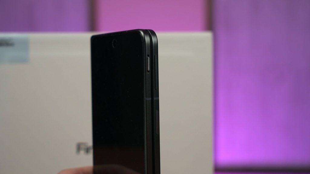 Review - OPPO Find N5: Thinnest book-style foldable but with a cost 5