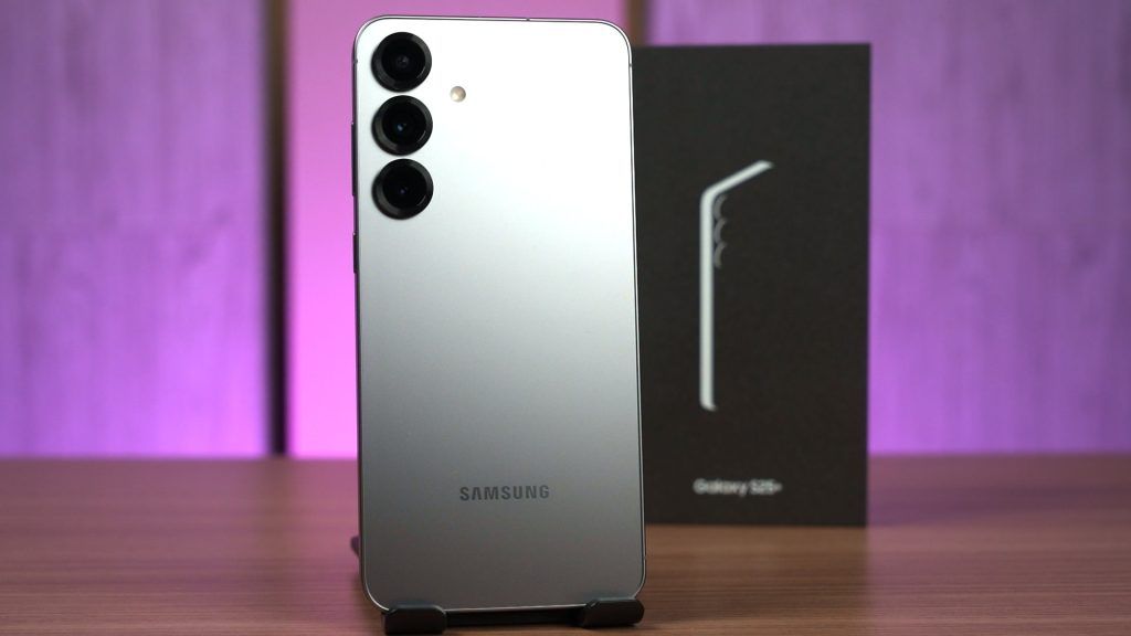 Review - Samsung Galaxy S25+ 1
