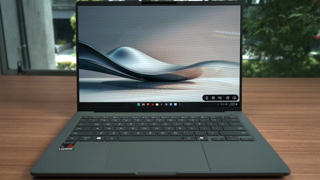 ASUS Zenbook A14 UX3407 review - the lightest laptop I've used 13