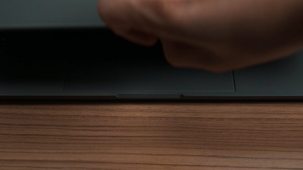 ASUS Zenbook A14 UX3407 review - the lightest laptop I've used 4