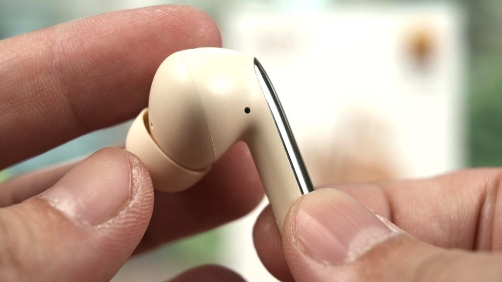 QCY MeloBuds Pro wireless earbuds review - great value with amazing features 8