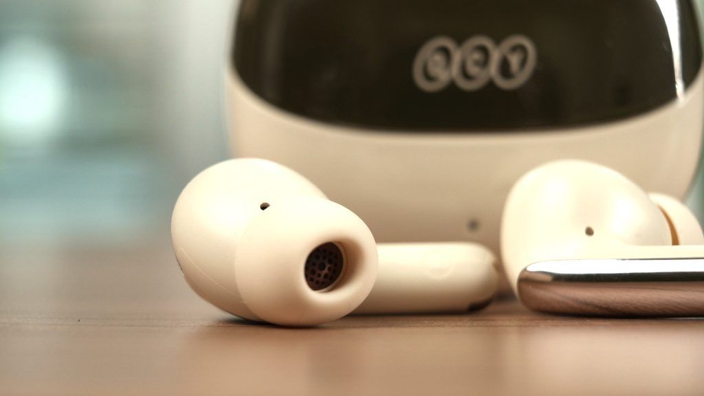 QCY MeloBuds Pro wireless earbuds review - great value with amazing features 22