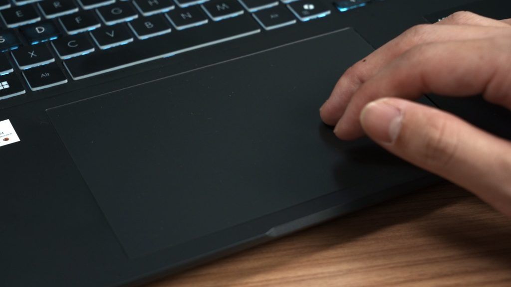 ASUS Gaming V16 V3607 review - budget gaming laptops are back! 9