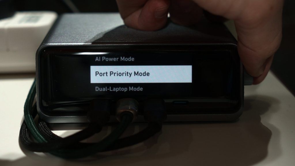 Anker Prime 250W GaN desktop charger review - actually innovative charger 10