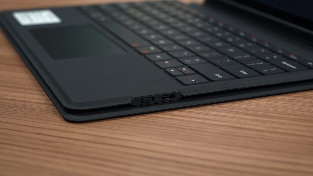 Samsung Galaxy Tab S10 FE+ - actually great screen! 14