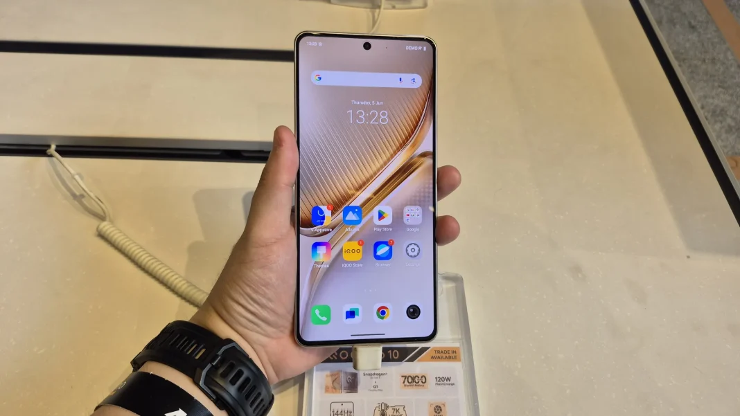iQOO Neo 10 Malaysia Price (2)