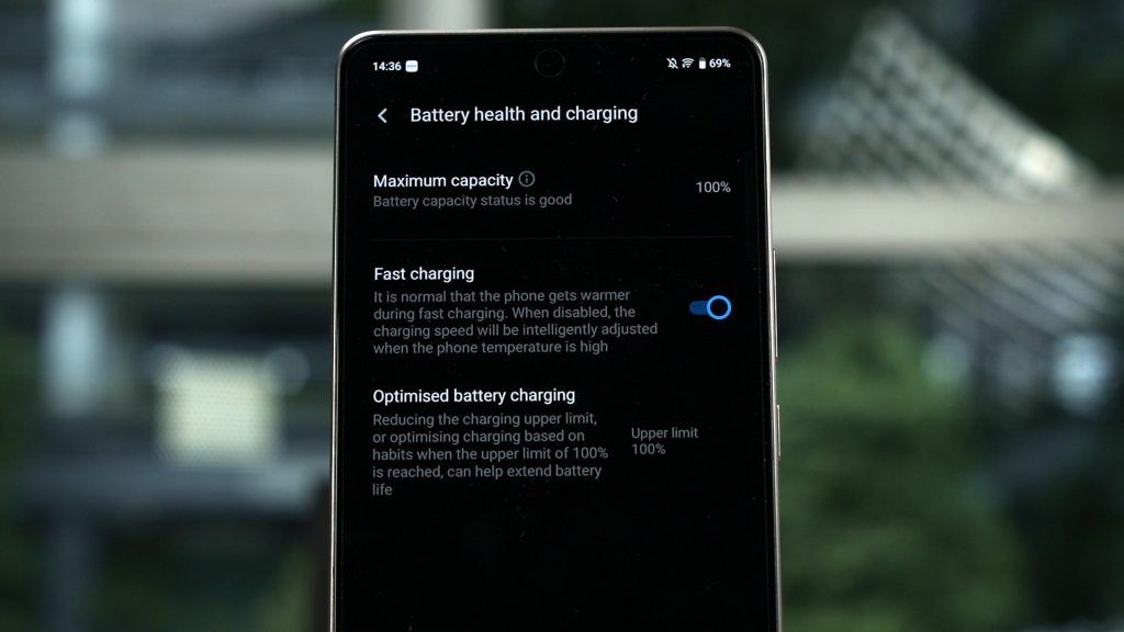 iQOO Neo 10 review - the best fast-charging compatibility I've seen 8
