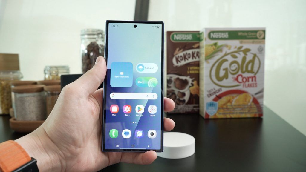 The new Samsung Galaxy Z Fold7 is thinner, lighter, and stronger than ever 4