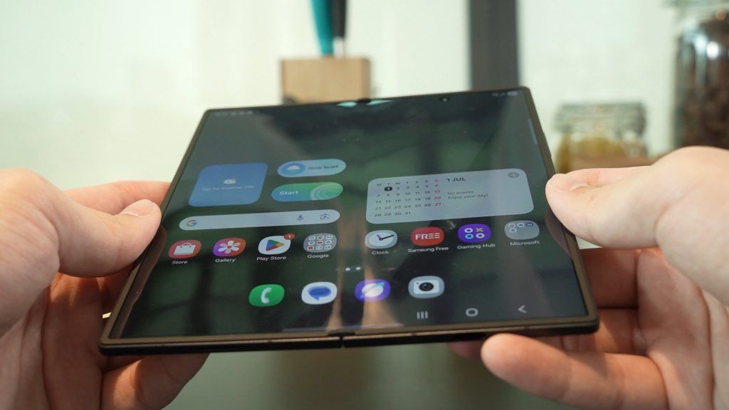 The new Samsung Galaxy Z Fold7 is thinner, lighter, and stronger than ever 6