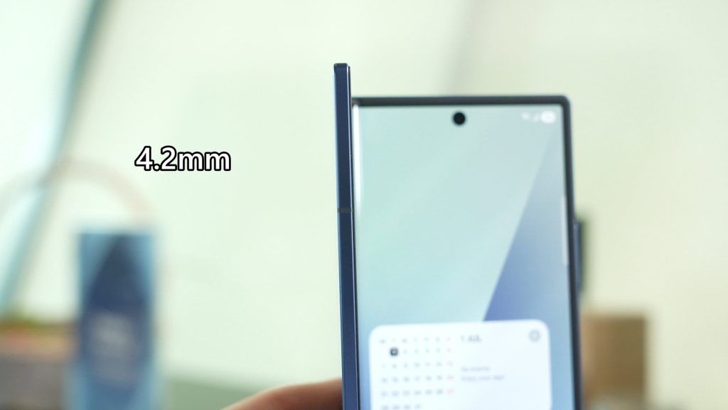 The new Samsung Galaxy Z Fold7 is thinner, lighter, and stronger than ever 3