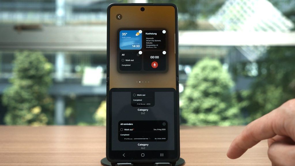 Samsung Galaxy Z Flip7 review - Big, meaningful upgrades 19