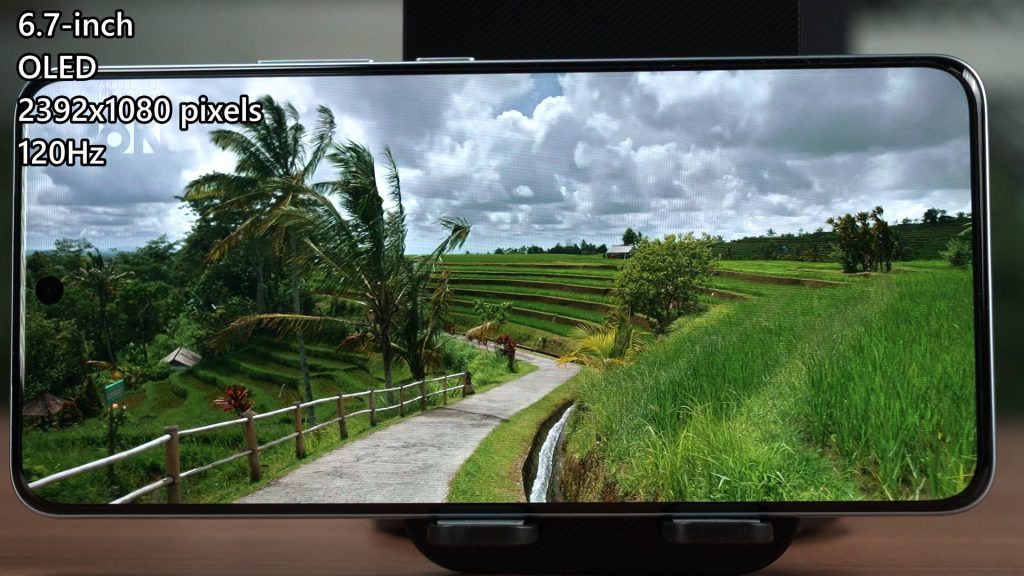 iQOO Z10 review - budget gaming phone done right? 7