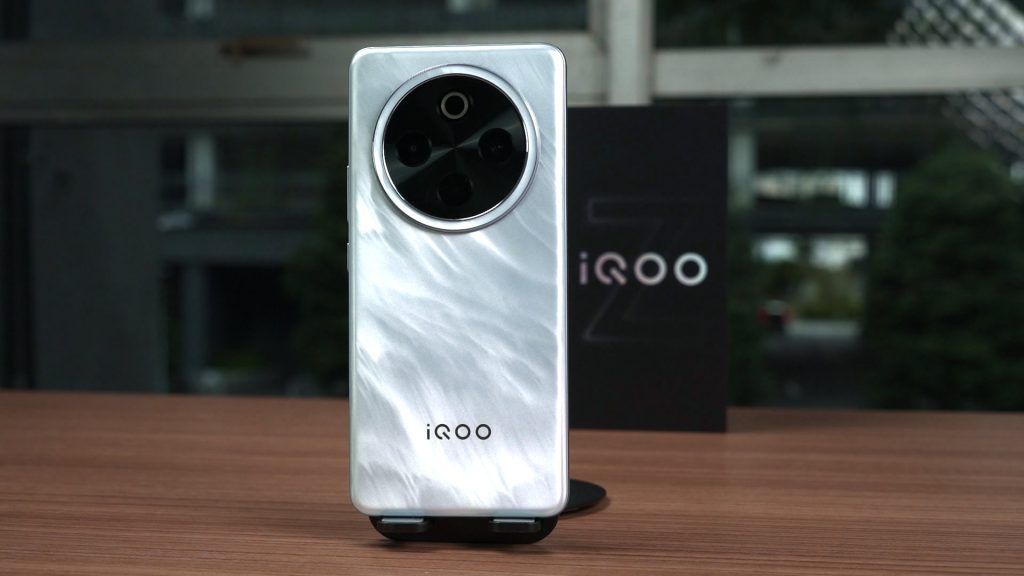 iQOO Z10 review - budget gaming phone done right? 12