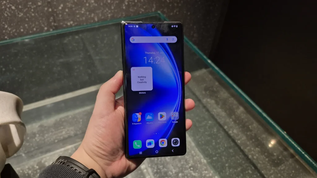 vivo X Fold5 Hands-On (1)