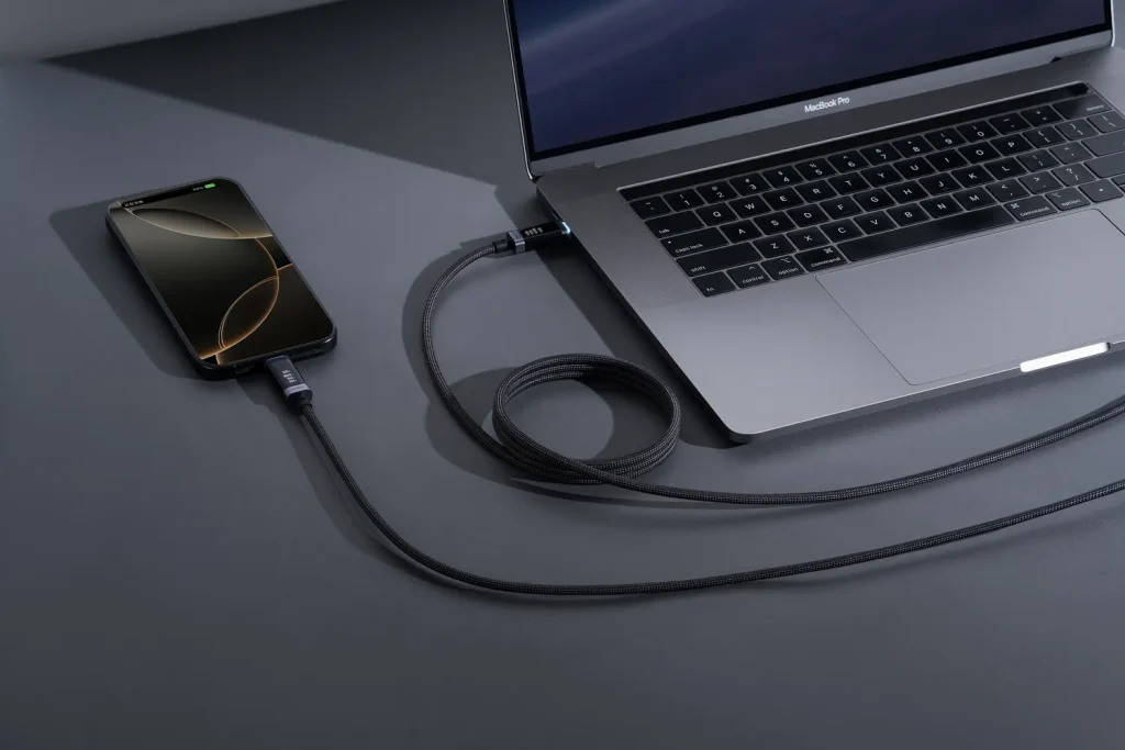 CUKTECH 6 Magnetic OLED Fast Charging Cable