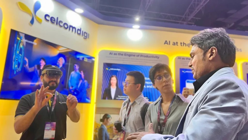 CelcomDigi ASEAN AI Summit Showcase (1)