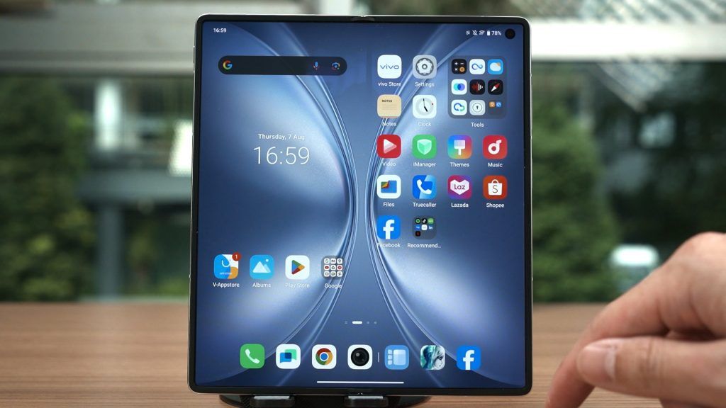 vivo X Fold5 review - Actually innovative software! 11