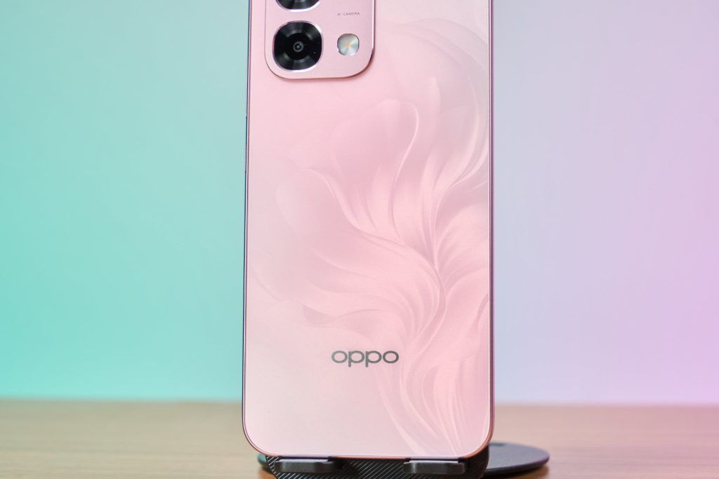 OPPO A6 Pro 12