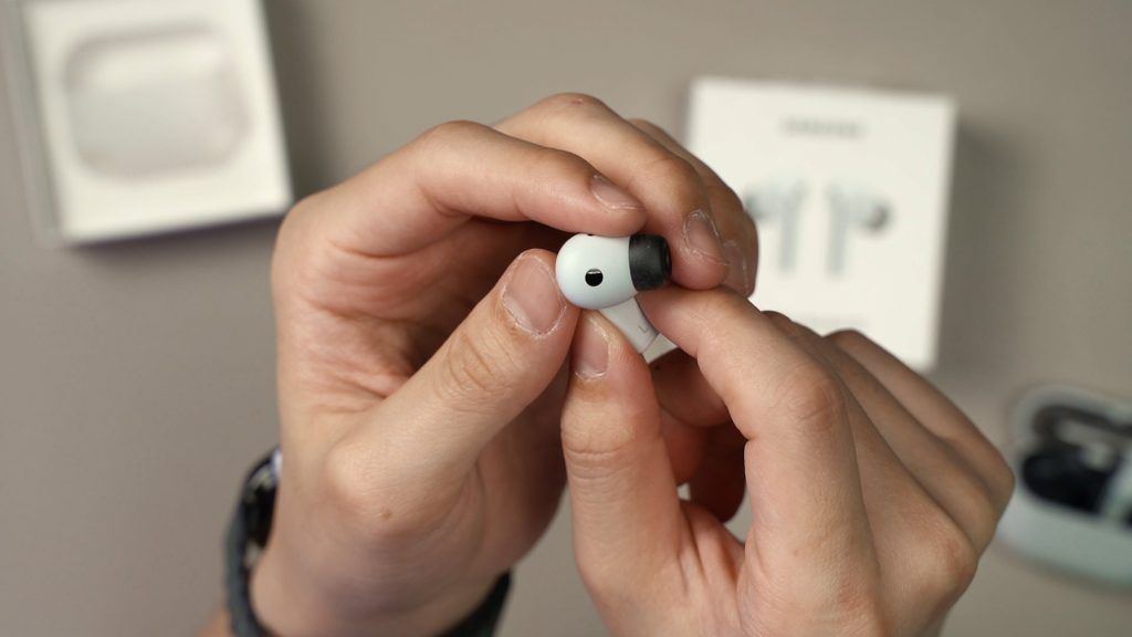 Samsung Galaxy Buds3 FE review - great audio on a budget? 7