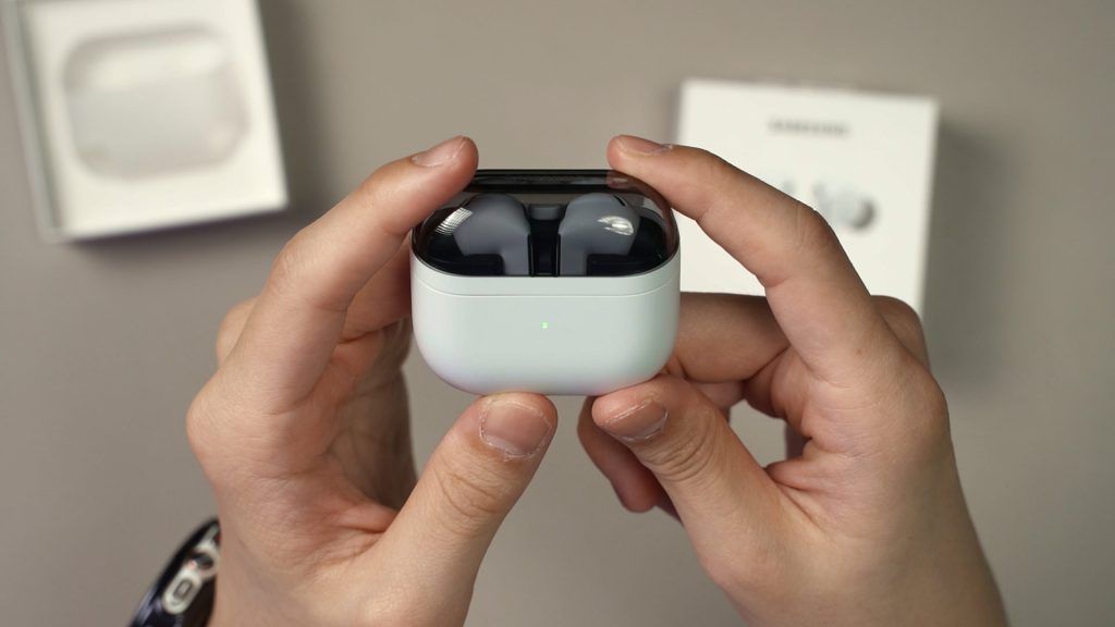 Samsung Galaxy Buds3 FE review - great audio on a budget? 2