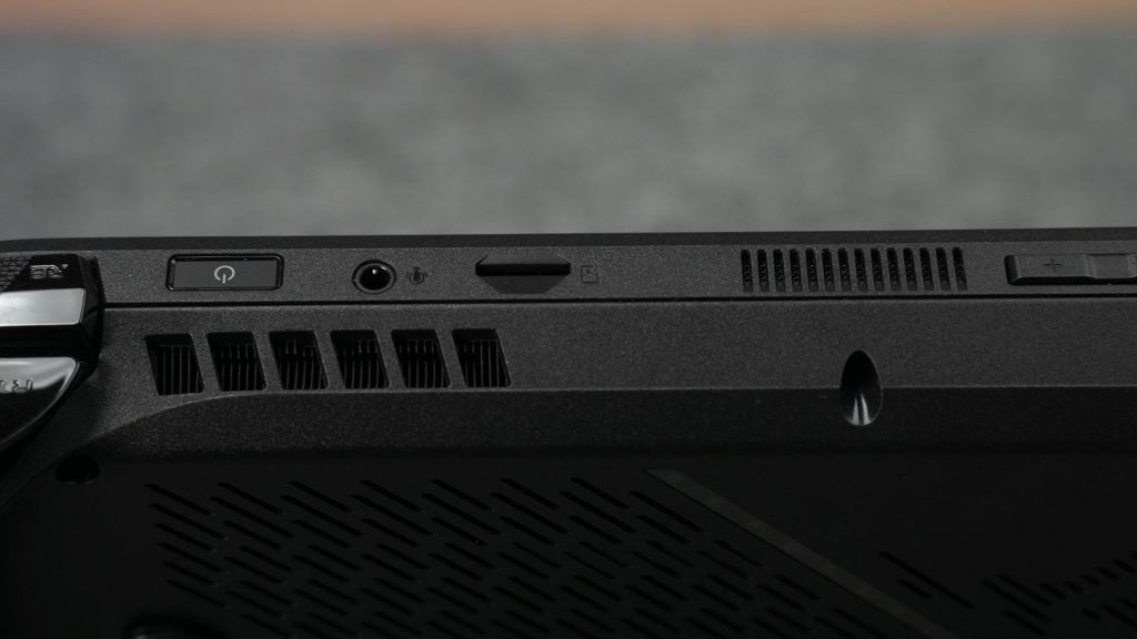ROG Xbox Ally X review - The best Windows handheld money can buy 18