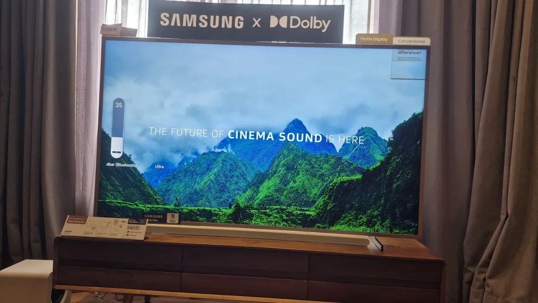 Samsung TV Dolby Atmos Art Room (14)