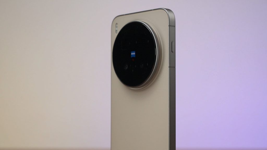 vivo X300 Pro review - brave new OriginOS, refined cameras 2