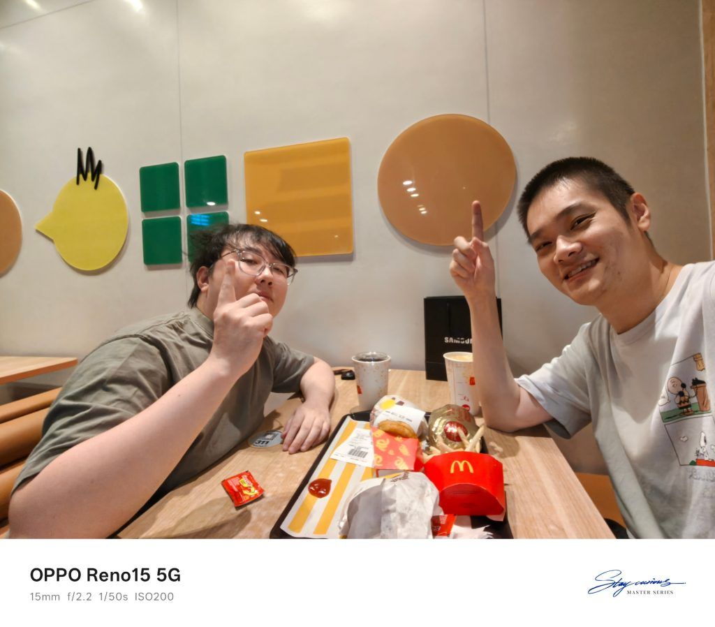 All-new OPPO Reno15 series makes ultra-wide selfies possible while staying true to its beautiful portrait roots and phone design 2