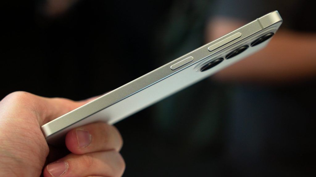 Galaxy S26 series now official; lots of software magic 2