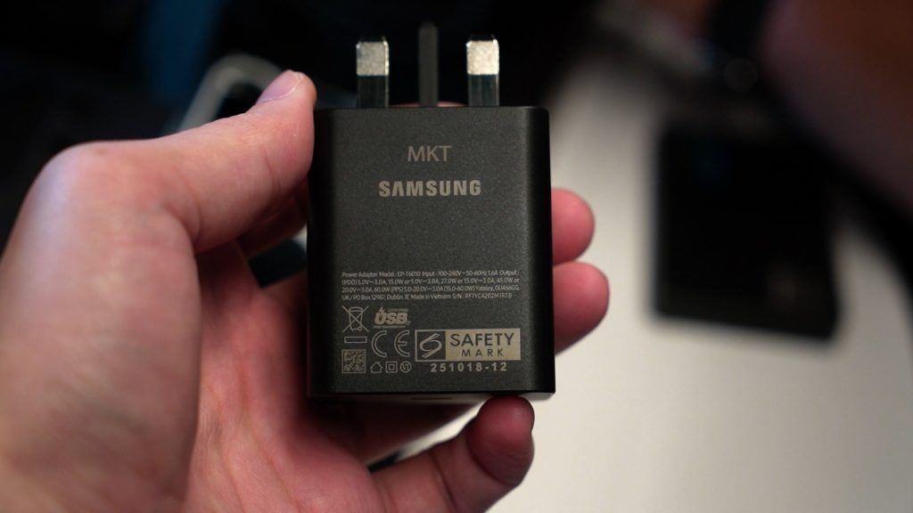 Galaxy S26 series now official; lots of software magic 8