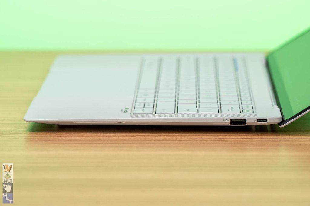 ASUS ExpertBook Ultra B9406CAA (2026) Review 7