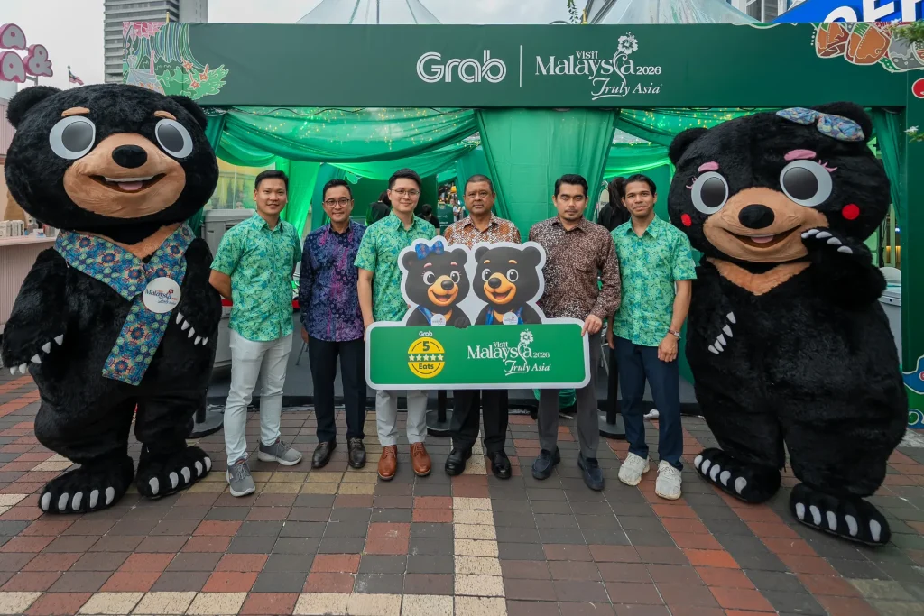 The Grab app now has an in-app food guide that brings you 5-Star Eats of curated establishments 1