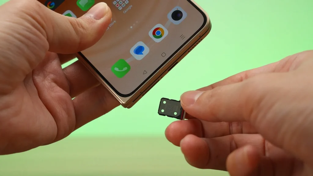 OPPO Find N6 review - creaselessness is real? 29