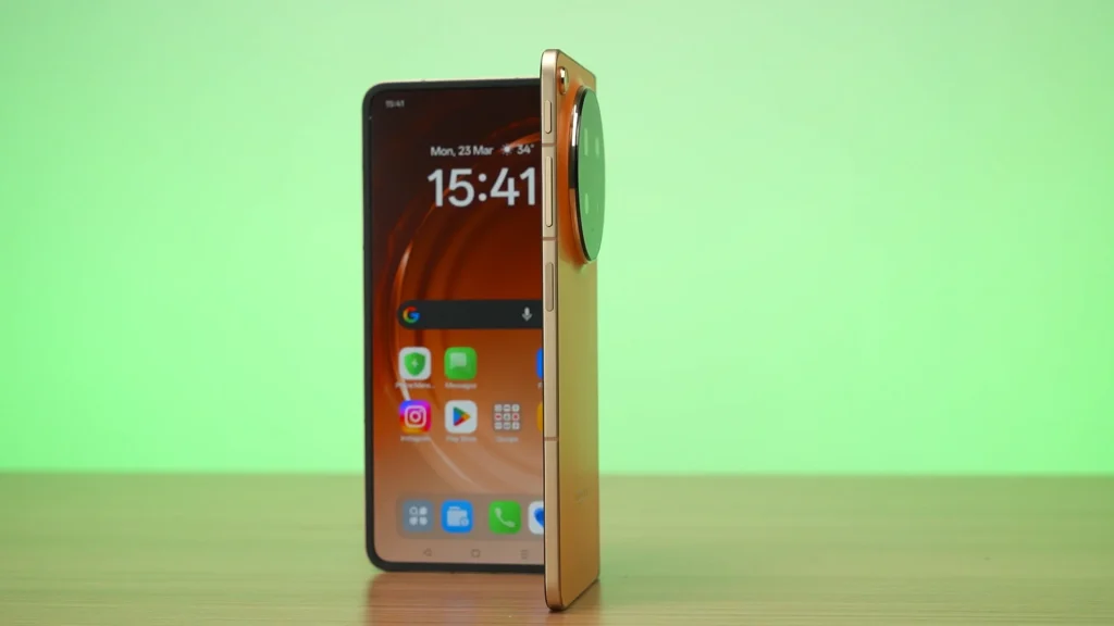 OPPO Find N6 review - creaselessness is real? 25
