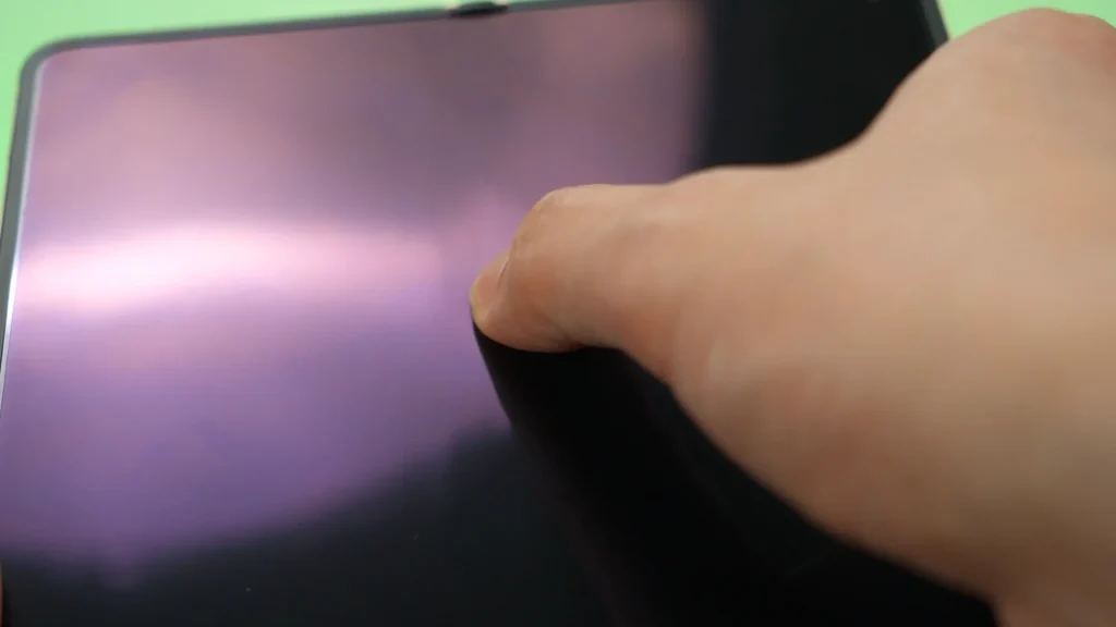 OPPO Find N6 review - creaselessness is real? 4