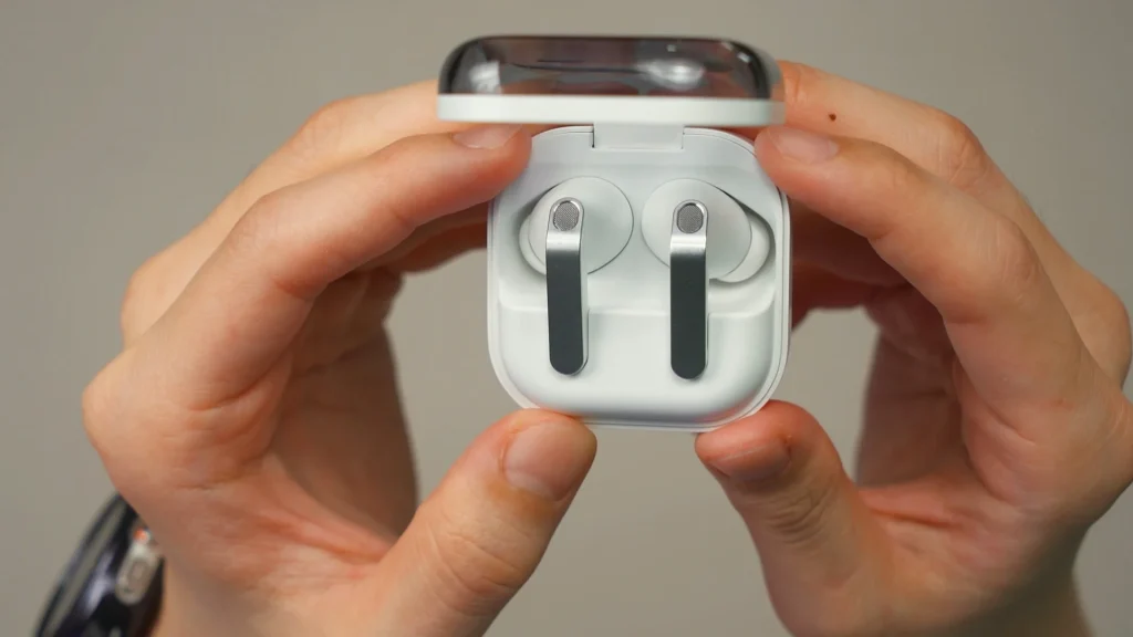 Samsung Galaxy Buds4 Pro review - a new level of comfort and sound quality 13