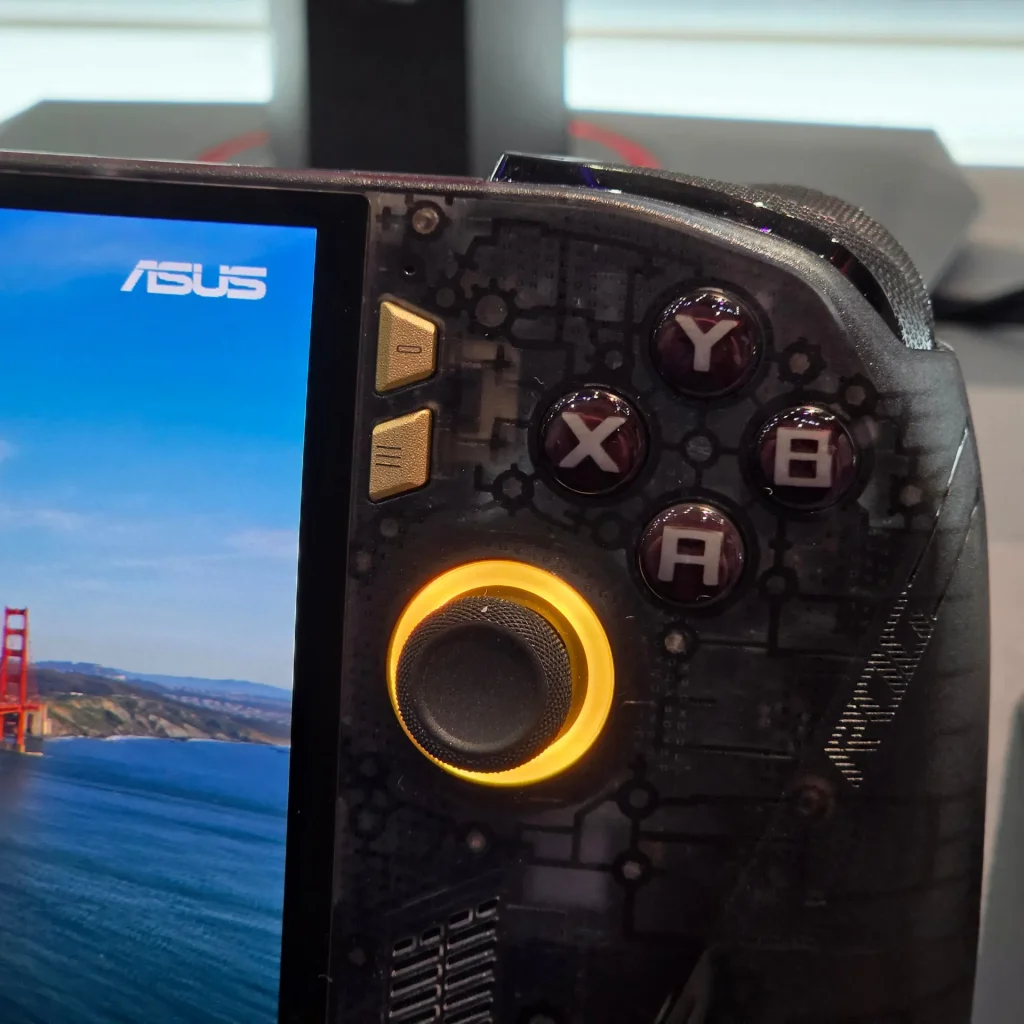 ROG Ally X20 hands-on - actually improved grips 3