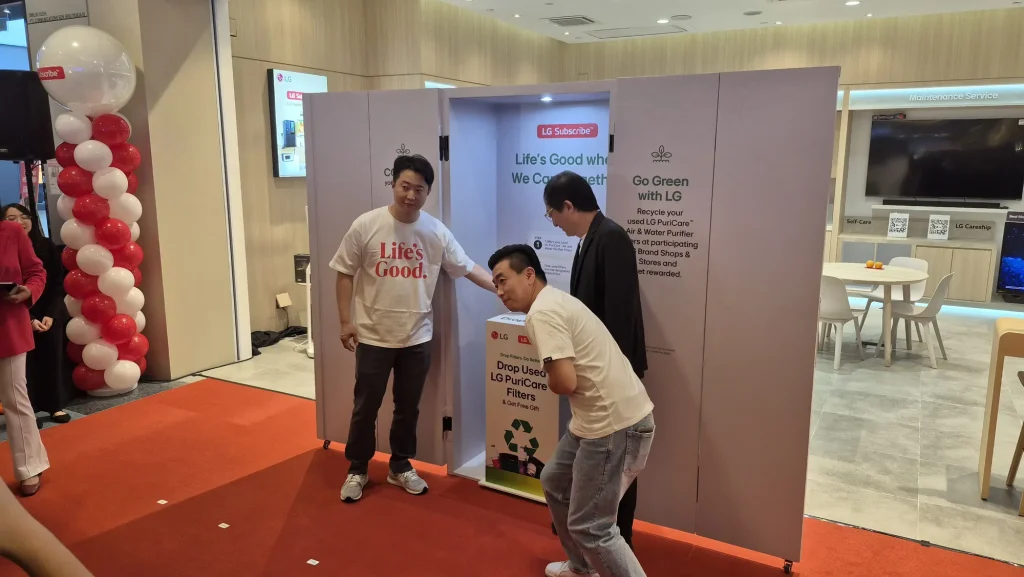 LG now runs 130 stores across Malaysia; The latest one is at Sunway Pyramid 3