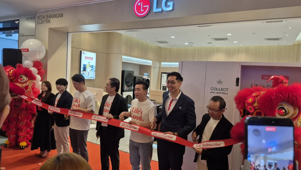 LG now runs 130 stores across Malaysia; The latest one is at Sunway Pyramid 1