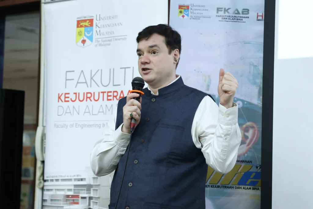 BlackBerry and UKM bring QNX curriculum to ASEAN for the first time 1