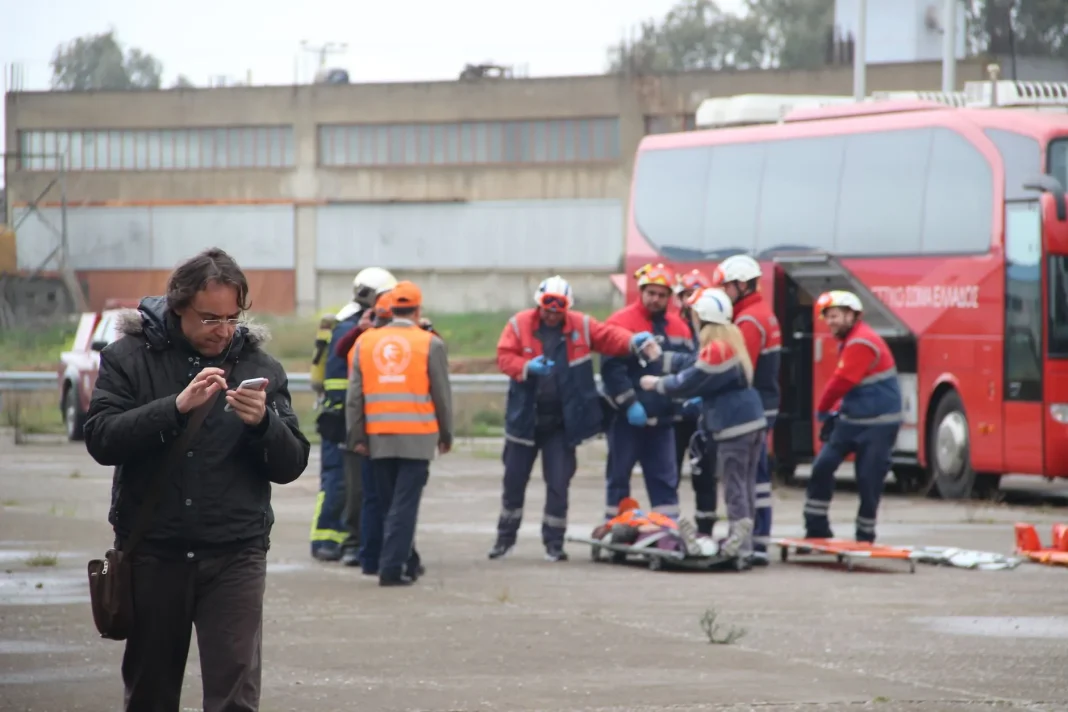 rescuers on the the street