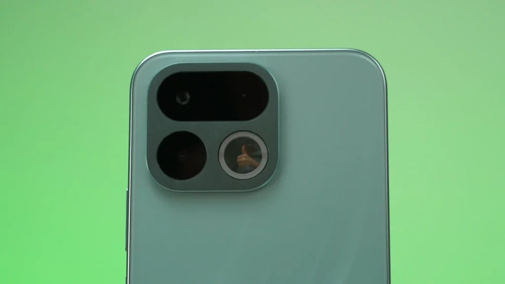 realme 16T review 25