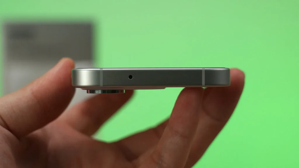 OPPO Reno16 Pro review - actually great, but... 27