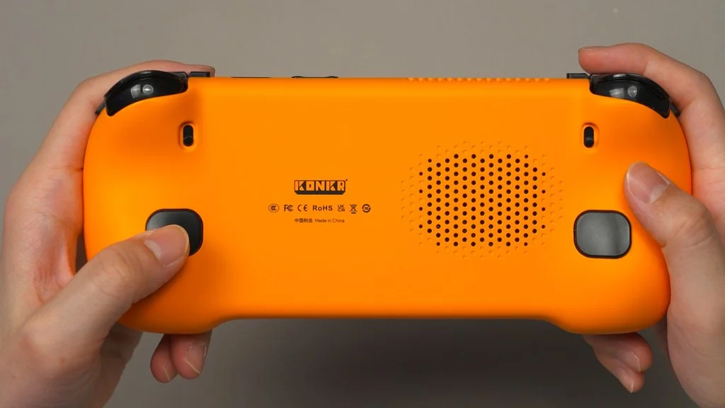 What is an Android handheld gaming device and what is it for? Feat. AYANEO KONKR Pocket FIT 6