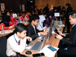 Johor Bahru vocational college team wins AI Muda@NADI Hackathon with a smart farming app