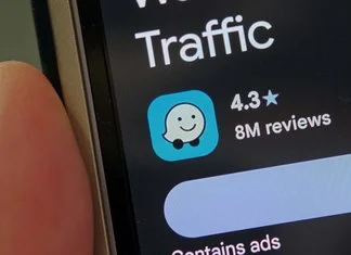 Malaysia bans Waze for all public servants, citing security concerns